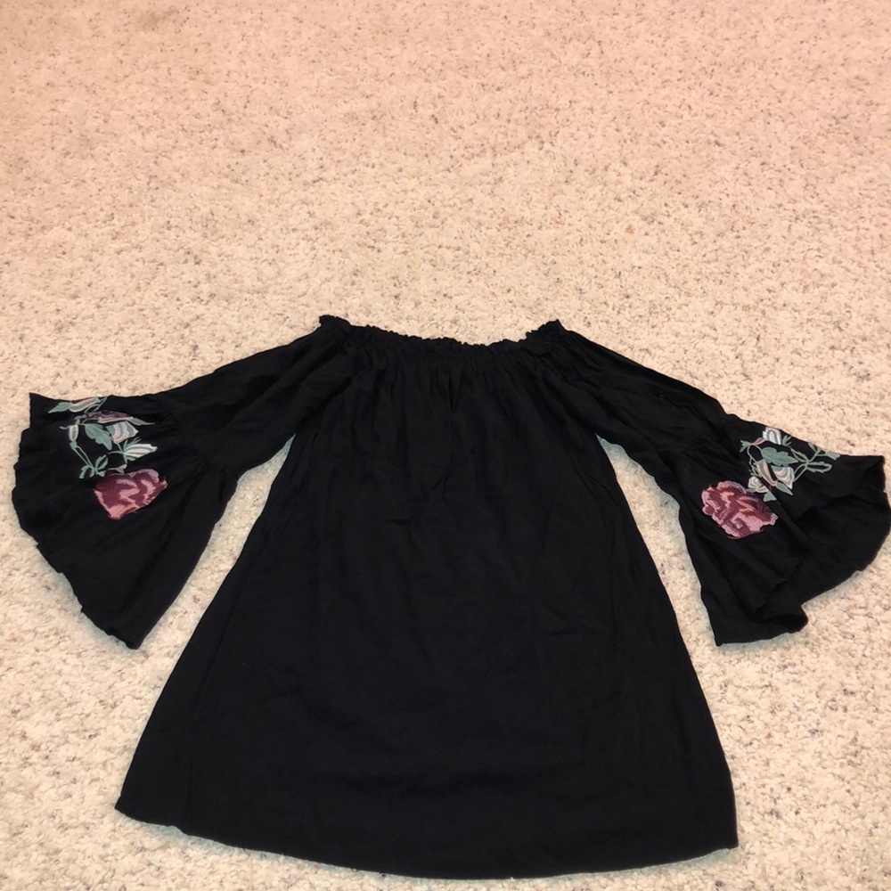 Black off the shoulder bell sleeve dress